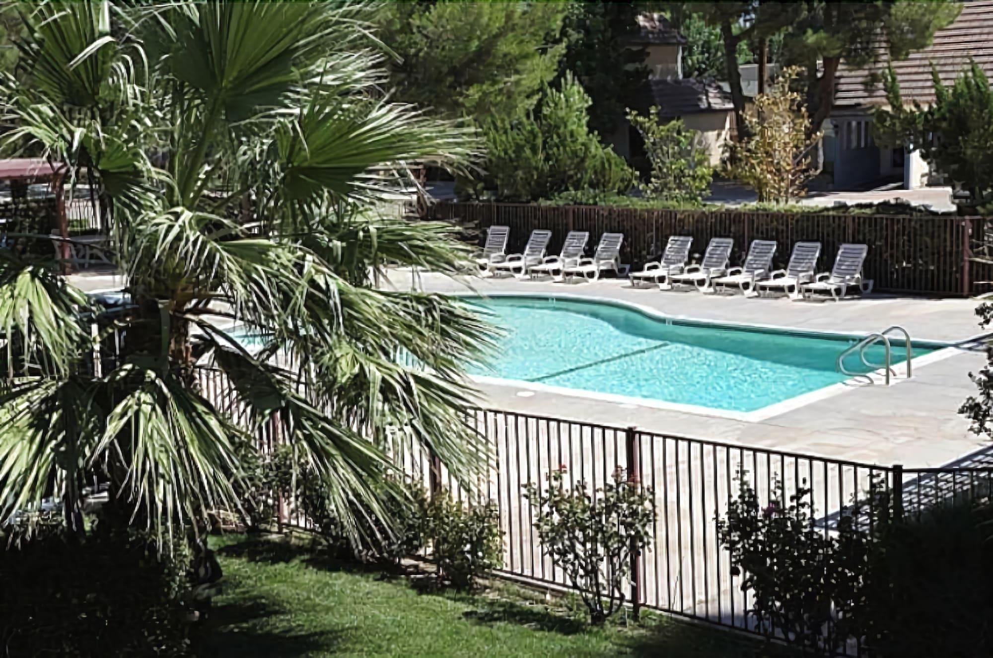 Americas Best Value Inn & Suites - Λάνκαστερ Εξωτερικό φωτογραφία