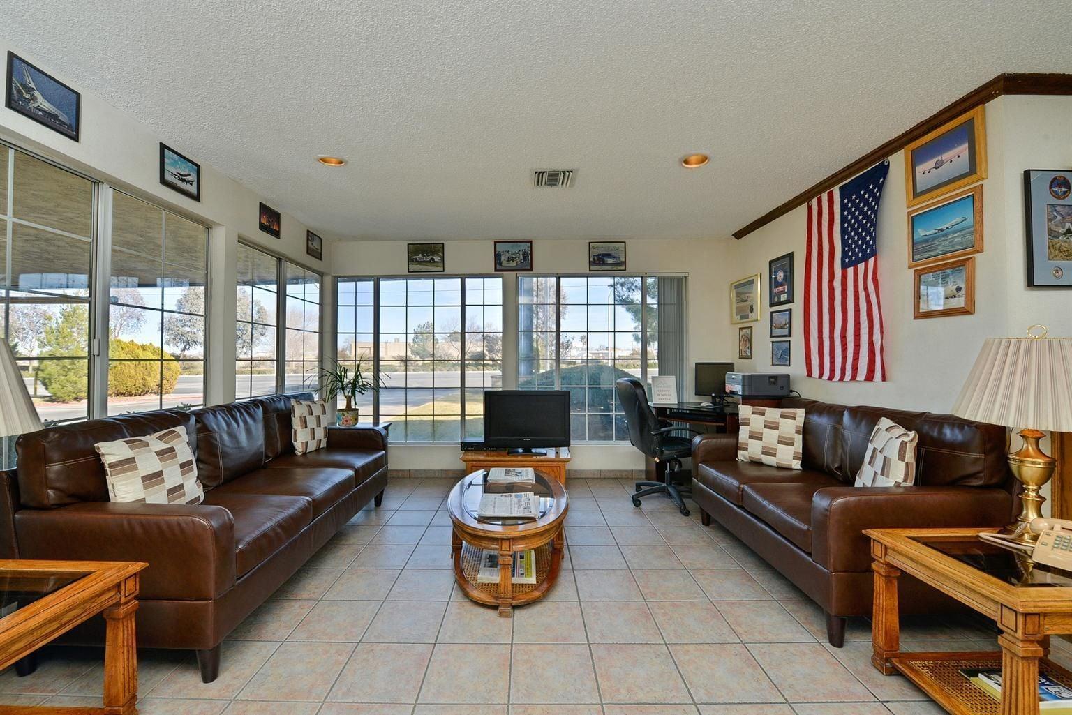 Americas Best Value Inn & Suites - Λάνκαστερ Εξωτερικό φωτογραφία